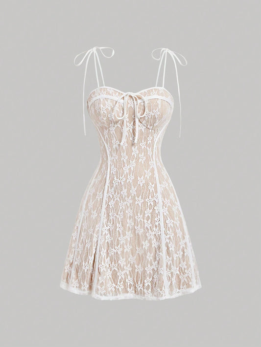 SHEIN MOD Vestido blanco ajustado al Body con textura de encaje, dobladillo de sirena, tirantes de hombro con lazo y detalle de varillas, línea A, para mujeres