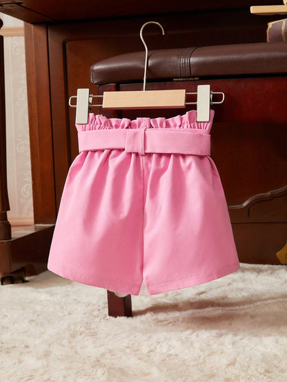 SHEIN Pantalones cortos casuales para niña con cinturón para uso diario, verano