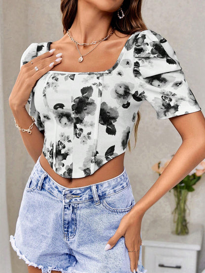 SHEIN Privé Camiseta corta de manga abullonada con cuello cuadrado para mujer con dobladillo asimétrico