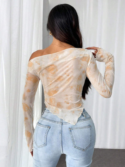 SHEIN Privé Camiseta de manga larga de ajuste entallado con cuello asimétrico y estampado de tie-dye para mujer de primavera/verano