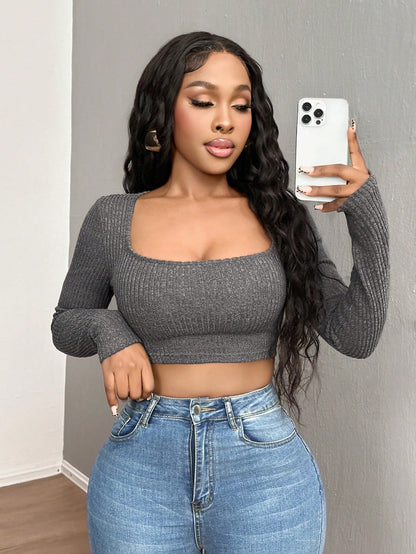 SHEIN SXY Camiseta de manga larga con cuello redondo grande tejida a rayas con textura gris para mujeres en otoño