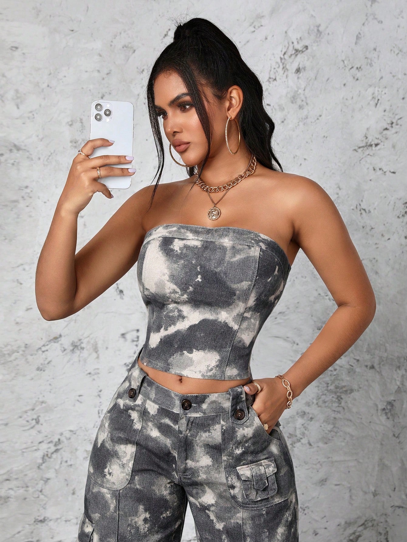 SHEIN SXY Top De Mezclilla Sin Tirantes Con Teñido Anudado