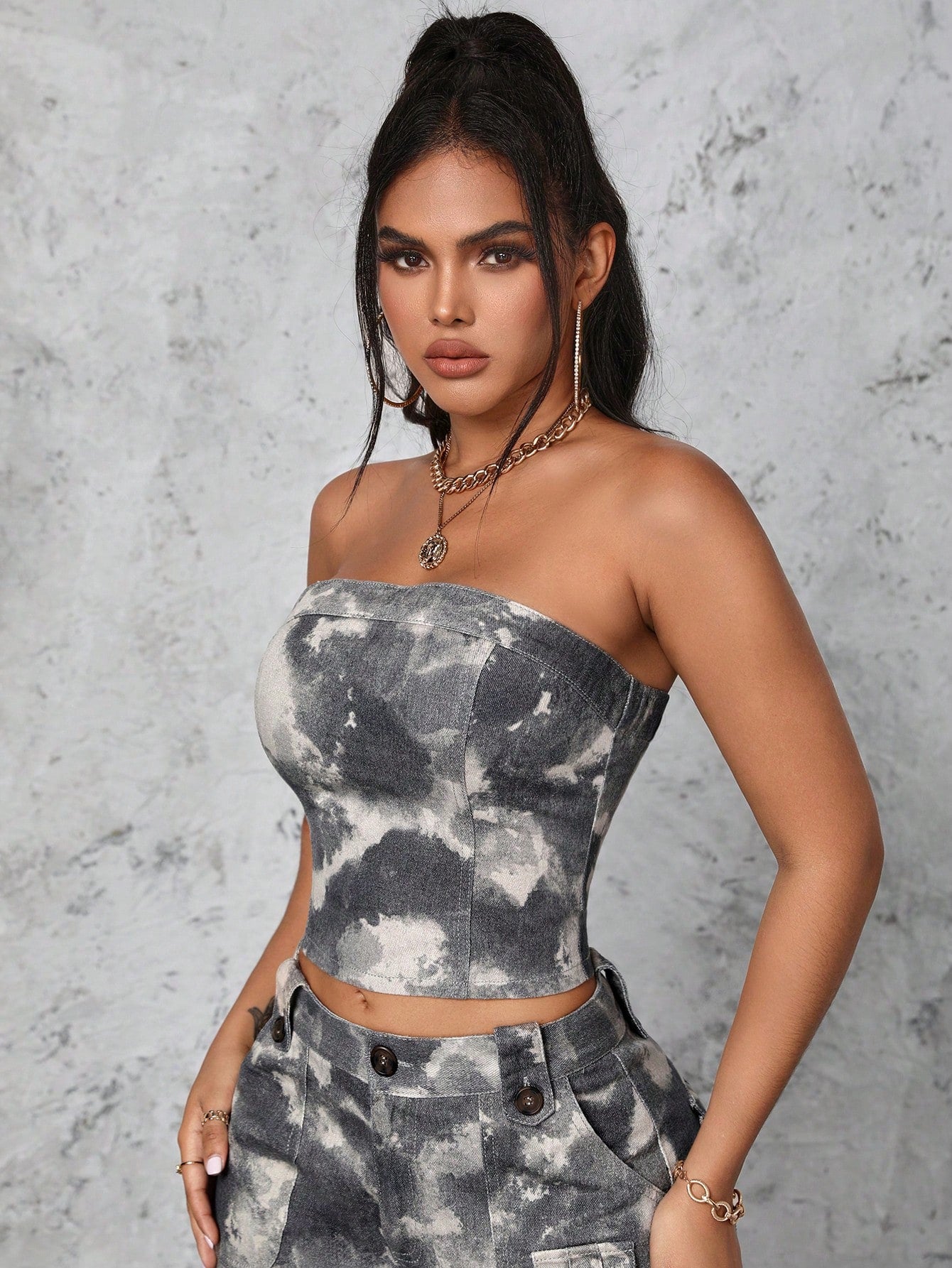 SHEIN SXY Top De Mezclilla Sin Tirantes Con Teñido Anudado