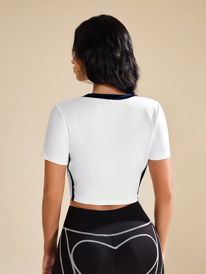 SHEIN Sport Easify Camiseta deportiva de manga corta con estampado simple para mujer