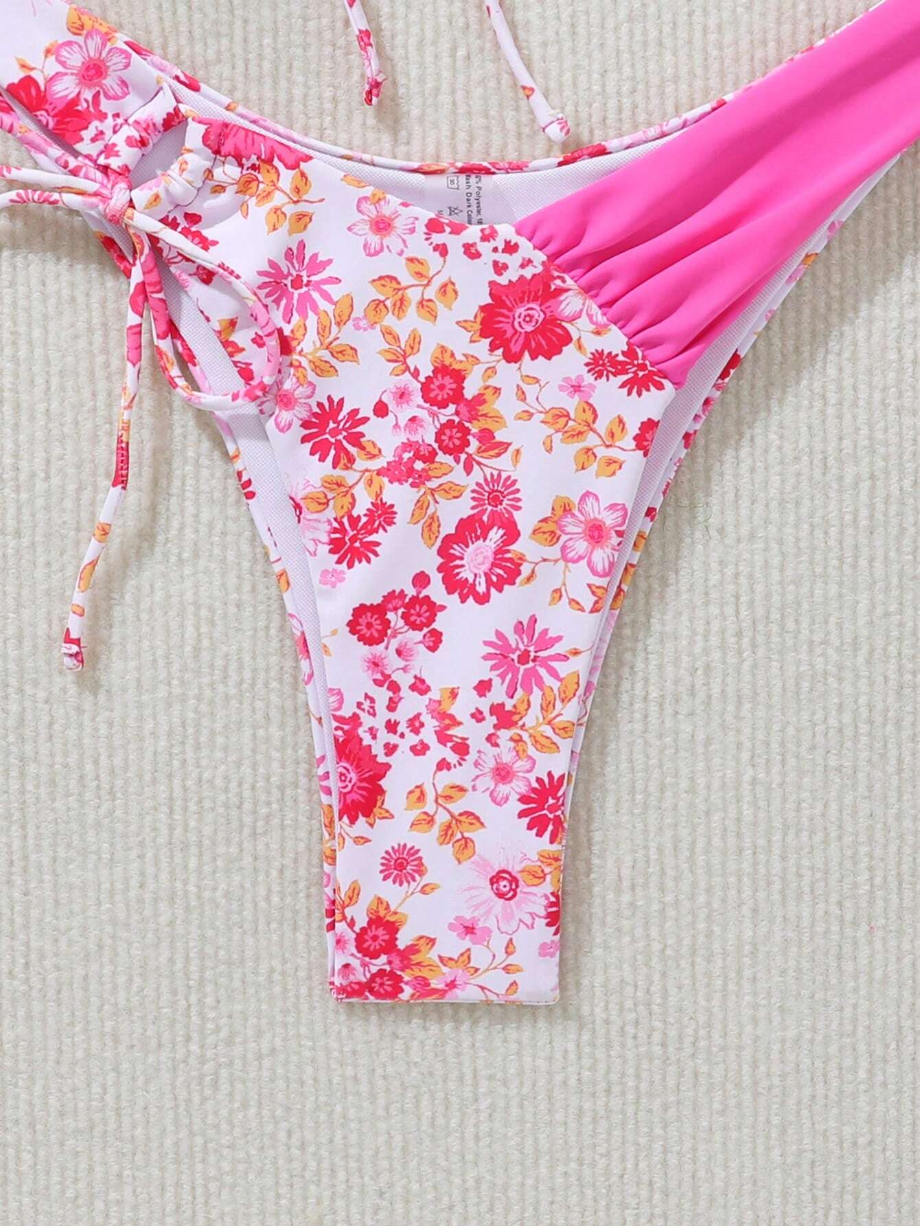 SHEIN Swim Mod Conjunto de bikini para mujer con bandeau fruncido sin tirantes con sujetador y conjunto de bikini con atadura en la cintura para vacaciones de verano en la playa