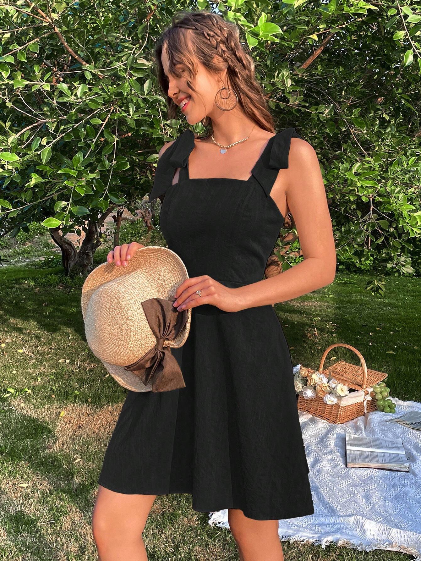 SHEIN VCAY Vestido de tirantes de hombros con cordón