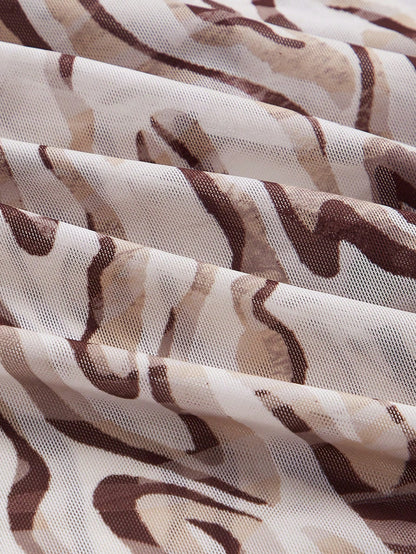 SHEIN X KeniaOs SHEIN ICON Camiseta corta asimétrica con estampado de mármol y abertura
