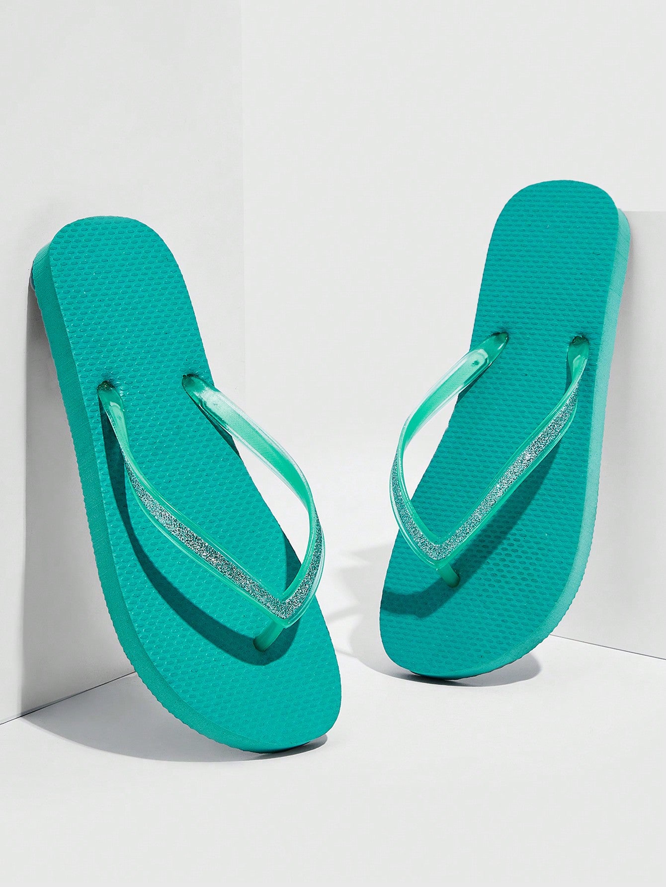 Sandalias de mujer con detalle de brillo en la parte del dedo gordo, chanclas de PVC de moda verde para zapatos de vacaciones de verano, rebajas de verano, Halloween, Navidad, otoño