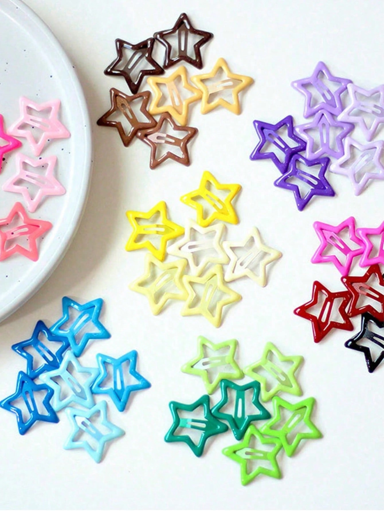 Set de 10/20/50 piezas de pasadores de pelo con estrella hueca de colores, pasadores de flequillo lindos, accesorios de moda para el cabello (sin caja de almacenamiento)
