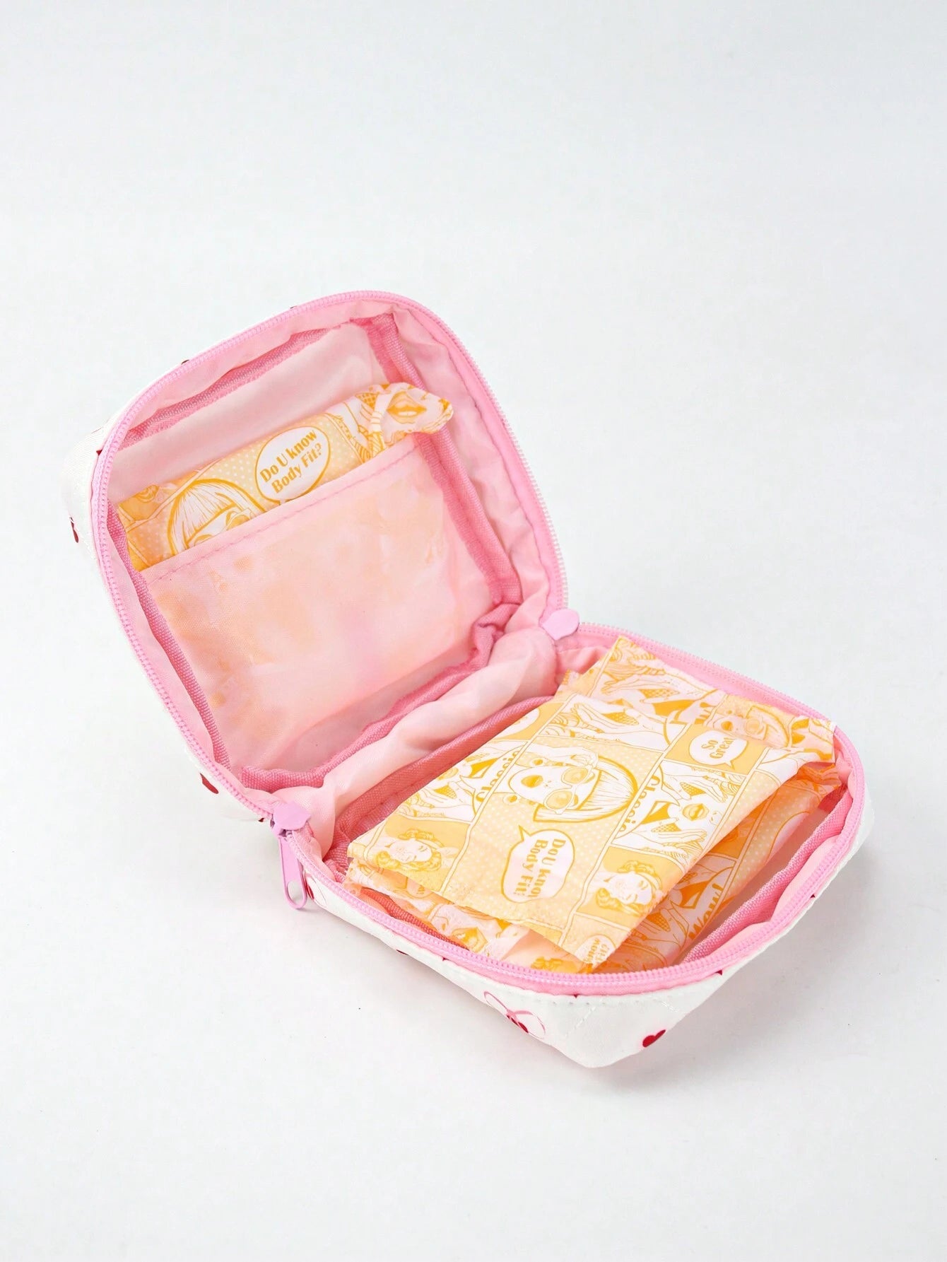 Skyy Designs Co Bolsa de maquillaje con diseño de corazón de artista y pajarita, bolsa de almacenamiento linda
