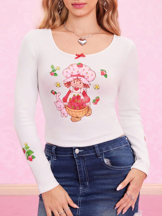 Strawberry Shortcake X SHEIN Camiseta blanca de manga larga ajustada con cuello de barco, estampado de personaje de fresa de dibujos animados, decoración de lazo de color contrastante