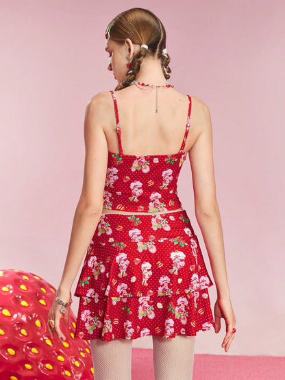 Strawberry Shortcake X SHEIN Set de 2 piezas para mujer de top de tirantes con estampado de dibujos animados y falda con bajo con volantes para verano
