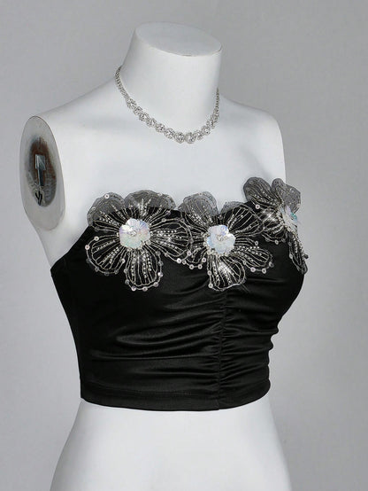 Sweetina 1 pieza Top bandeau plisada con decoración floral de gemas metálicas 3D