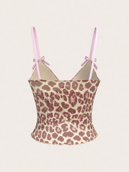 Sweetina Top tipo camiseta de mujer con estilo sexy Y2k, con estampado de leopardo, lazo decorativo y borde de lechuga cruzado