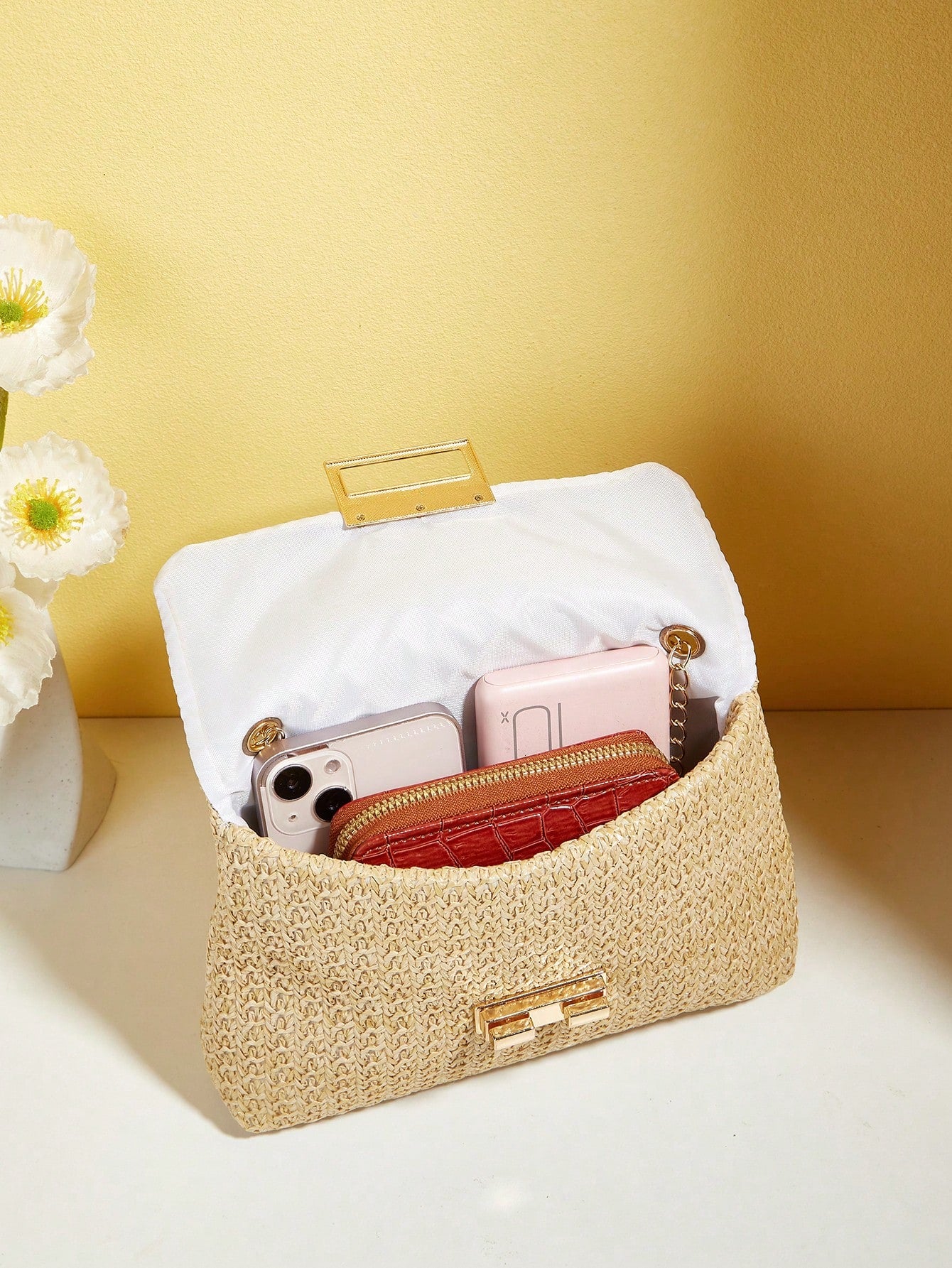 Tropiscape Bolso cruzado de unicolor dorado tejido a la moda, adecuado para el uso diario de las mujeres, que combina perfectamente con los atuendos de vacaciones. Vibraciones de vacaciones, relajación de vacaciones, pla