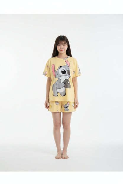 Set Pijama Sunshine Cute Stitch – Polo + Pantalón + Short