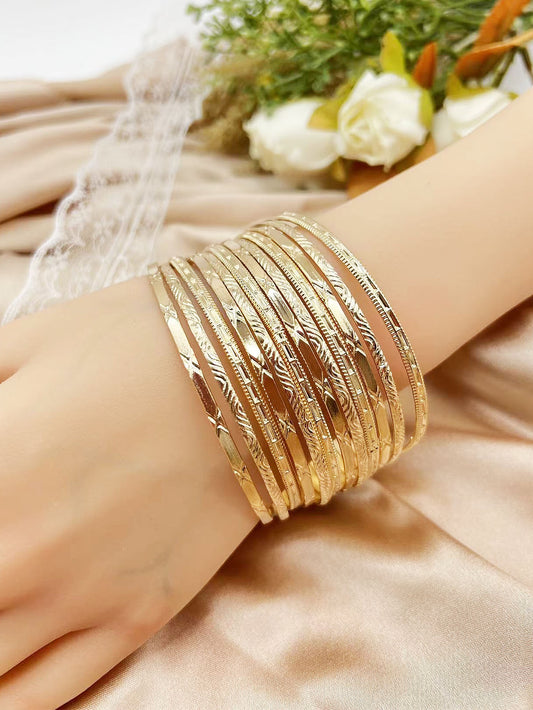 hierro de aleación en relieve patrón Brazalete Set pulsera